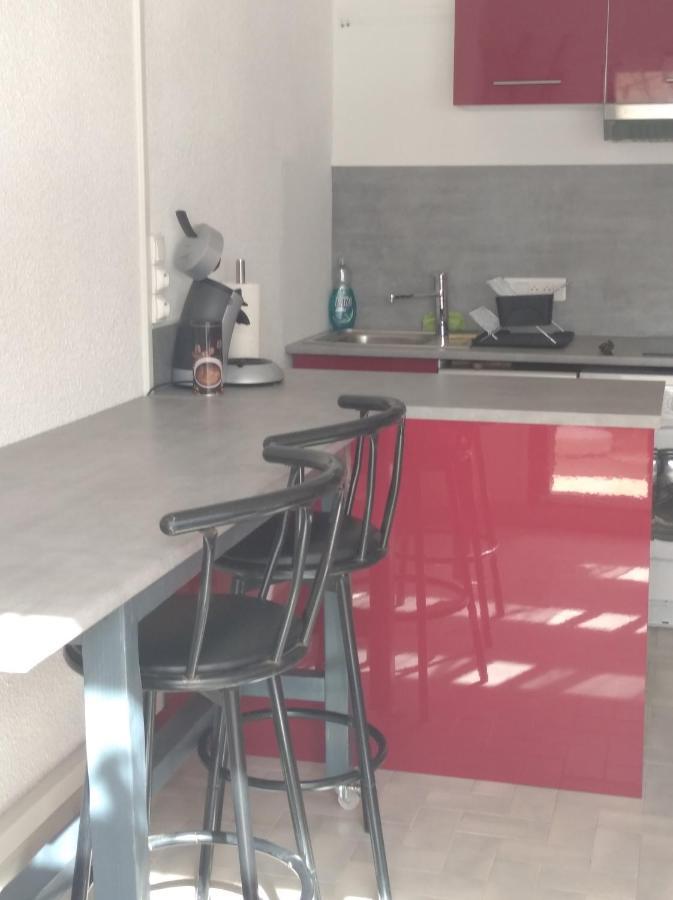 Residence Le Neptuna 50 Metres Plage Reservation Du Samedi Au Samedi En Haute Saison Agde Kültér fotó