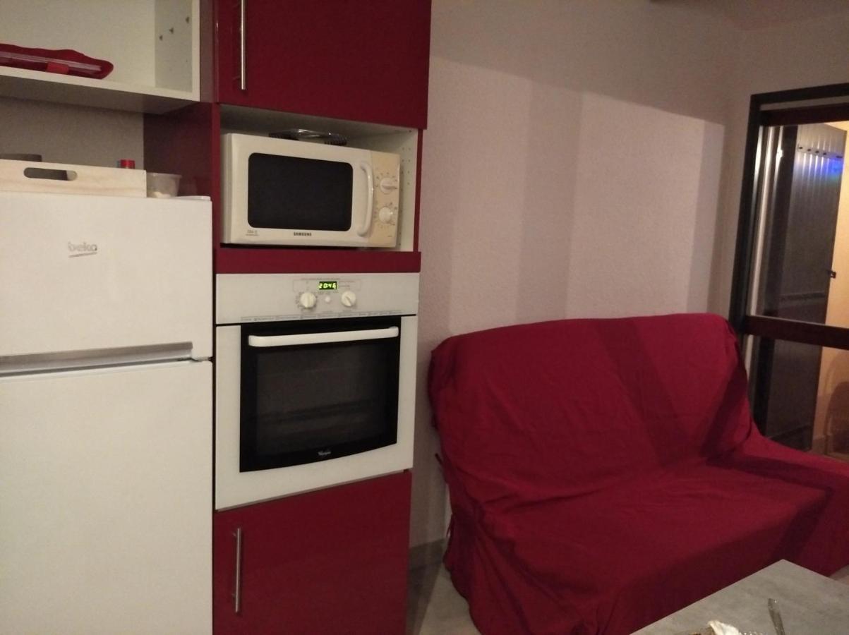 Residence Le Neptuna 50 Metres Plage Reservation Du Samedi Au Samedi En Haute Saison Agde Kültér fotó