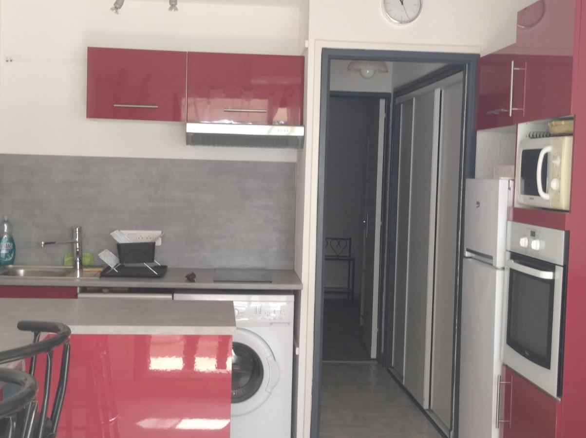Residence Le Neptuna 50 Metres Plage Reservation Du Samedi Au Samedi En Haute Saison Agde Kültér fotó