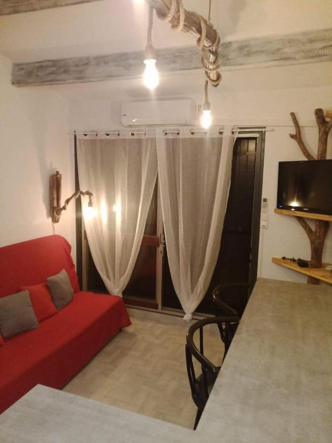 Residence Le Neptuna 50 Metres Plage Reservation Du Samedi Au Samedi En Haute Saison Agde Kültér fotó